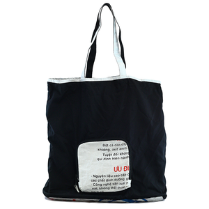 Heart Slogan Zip Tote